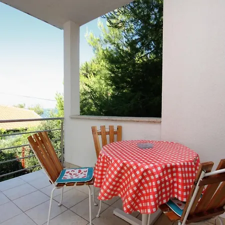 By The Sea - 5078 Apartment Murter