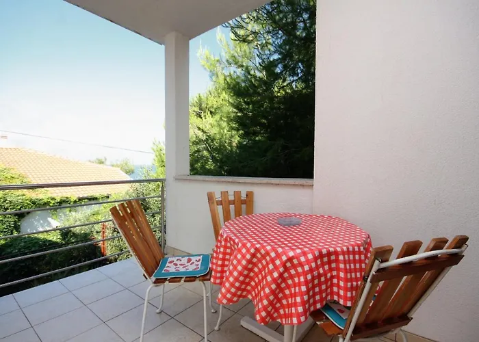 By The Sea - 5078 Apartman Murter